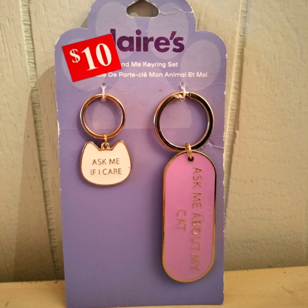 NEW Claire's Cat keychain set